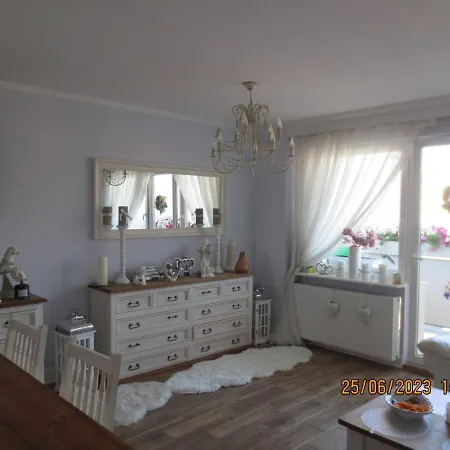 Апартаменты Apartament Свиноуйсьце